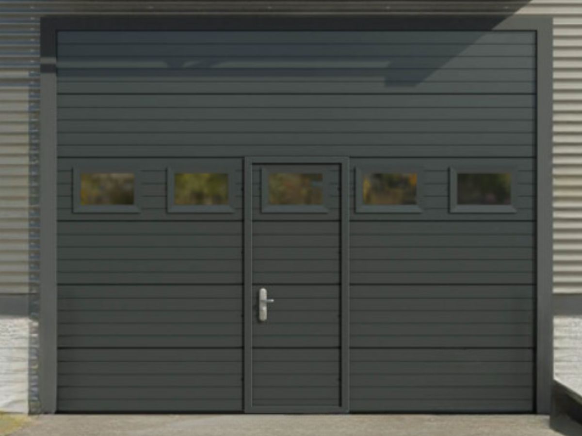 Porte garage industrielle sur mesure Hérault